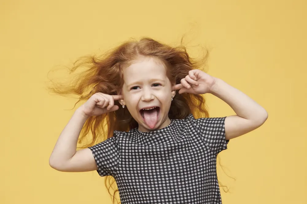 تربیت کودک : چگونه با کودکان در مورد مسائل حساس صحبت کنیم؟